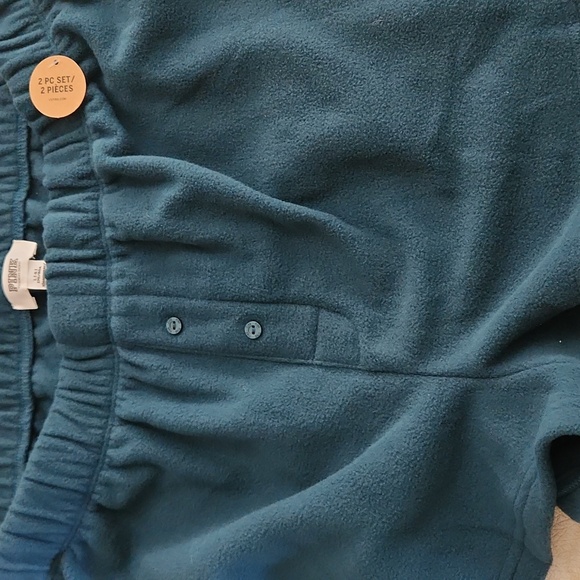 PINK 💚Victoria's Secret Forrest Green Hoodie and Shorts Set - Picture 4 of 9